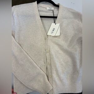 NWT aritzia vneck cashmere cardigan